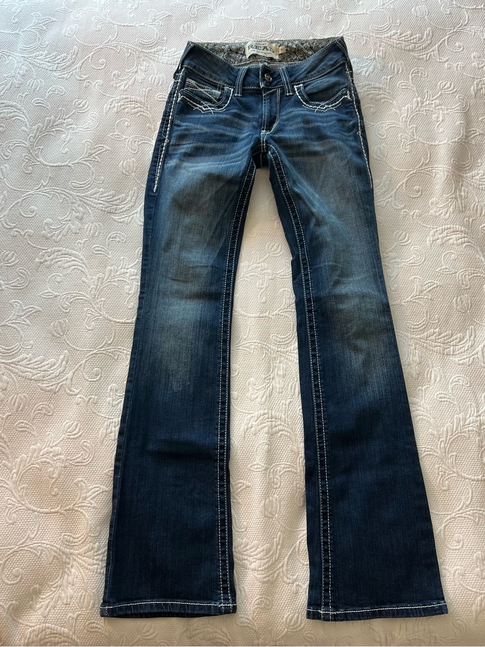 Ariat mid rise boot cut jeans size 25” Regular